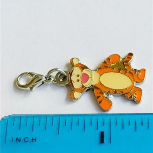 Vintage Disney Tigger Clip On Charm Winnie Pooh Zipper Pull Purse Bag Signed - Picture 7 of 8